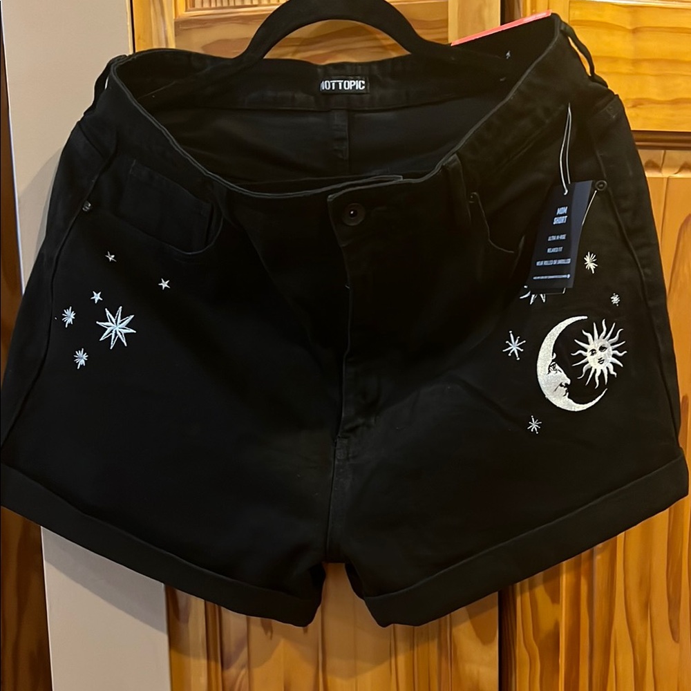 Hot Topic Black Jean Shorts with Celestial Embroidery